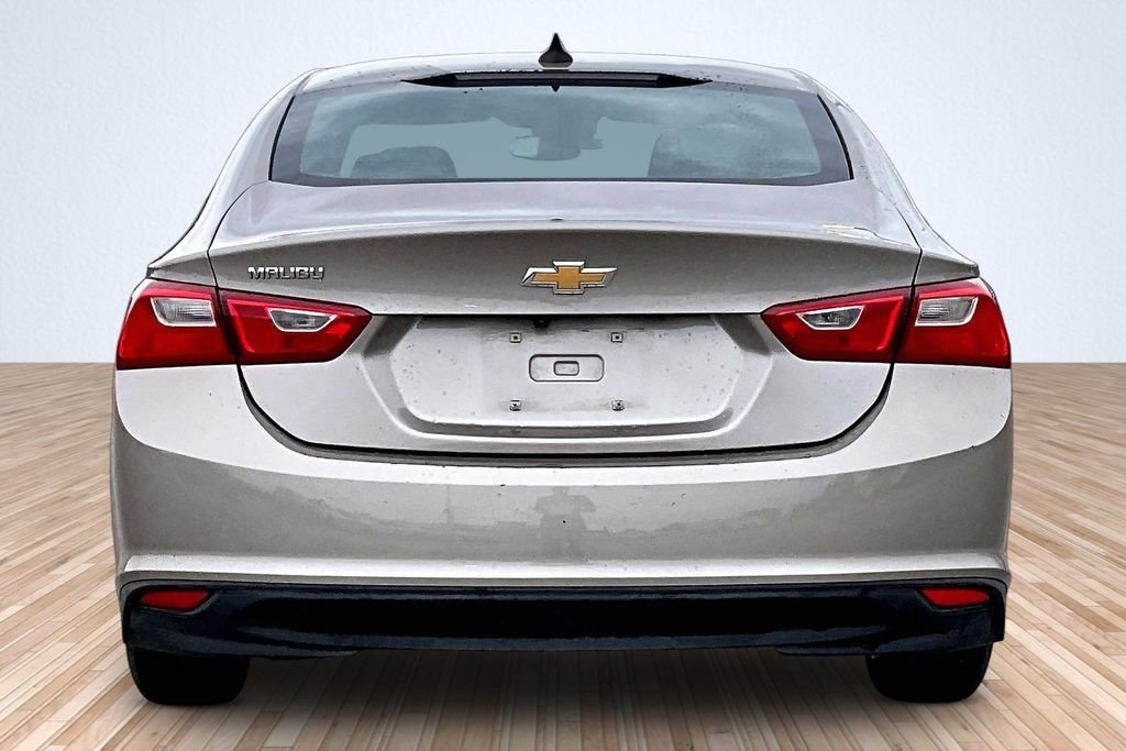 Used 2024 Gray Chevrolet LS image 4