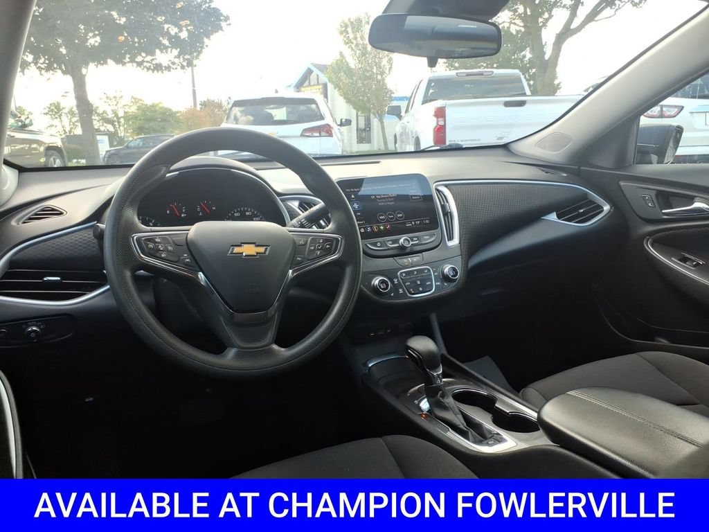Used 2023 Dark Ash Metallic Chevrolet LT image 9