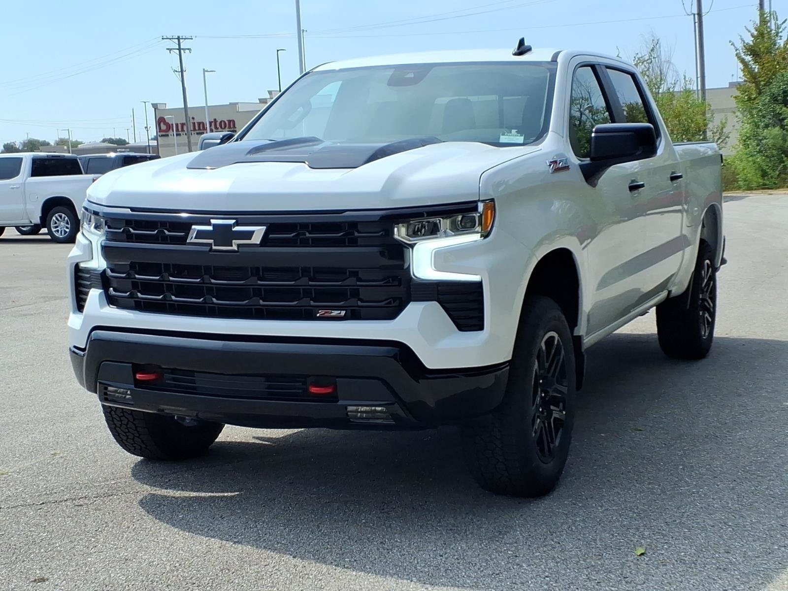 New 2026 Summit White Chevrolet LT Trail Boss image 2