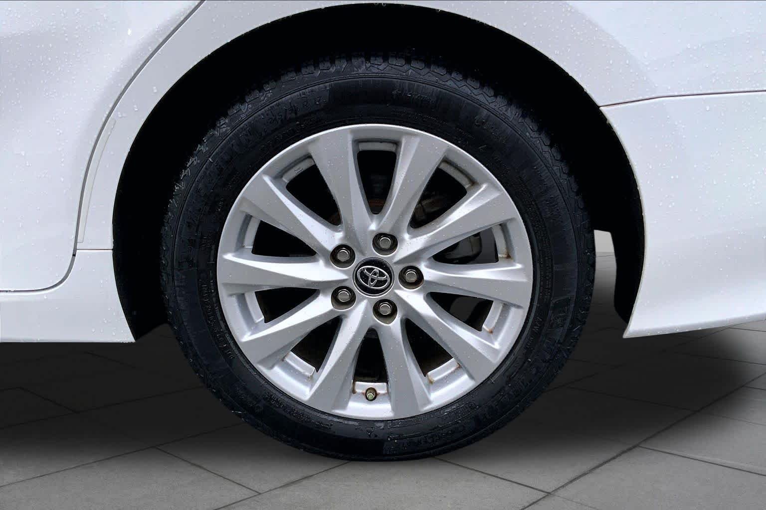 Used 2019 Super White Toyota LE image 11