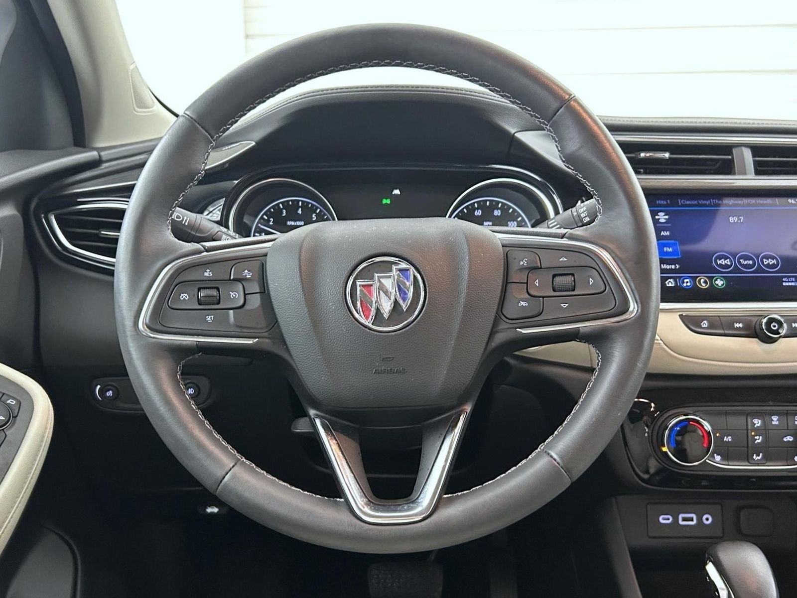 Used 2023 Gray Buick Preferred image 11