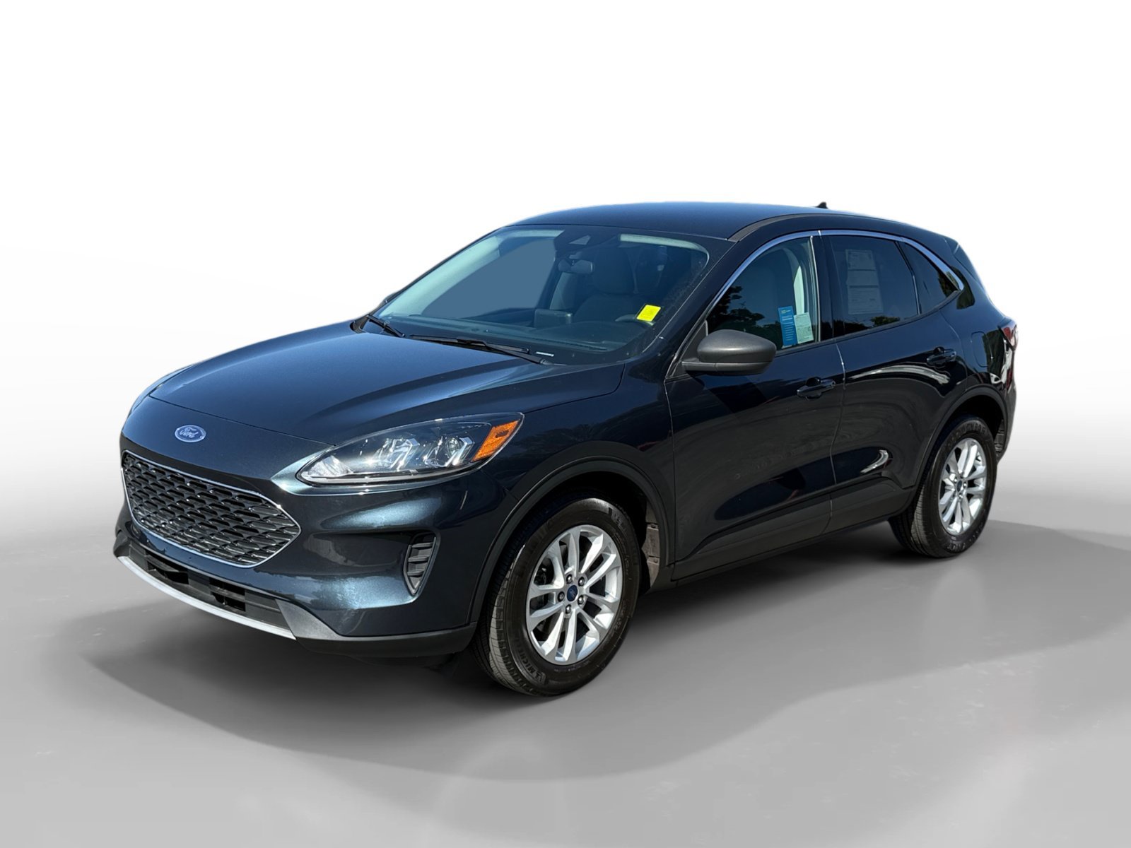 Certified Used 2022 Blue Metallic Ford SE image 1