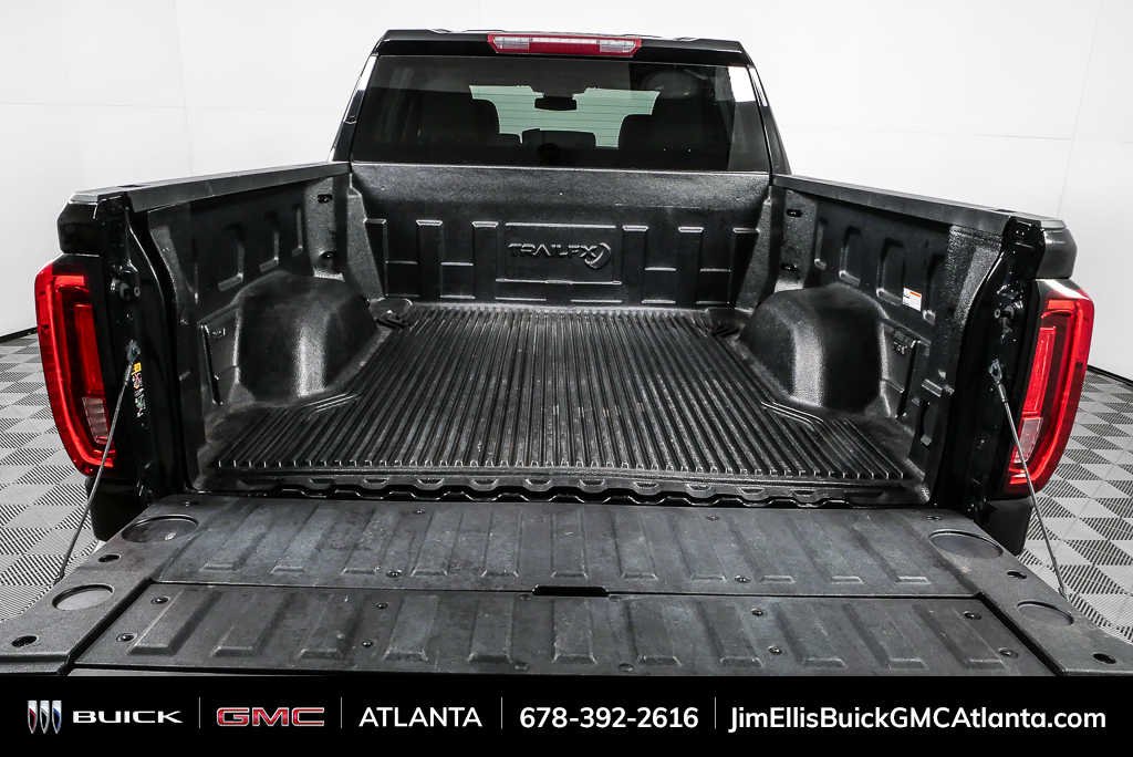 Used 2024 Onyx Black GMC SLT image 28