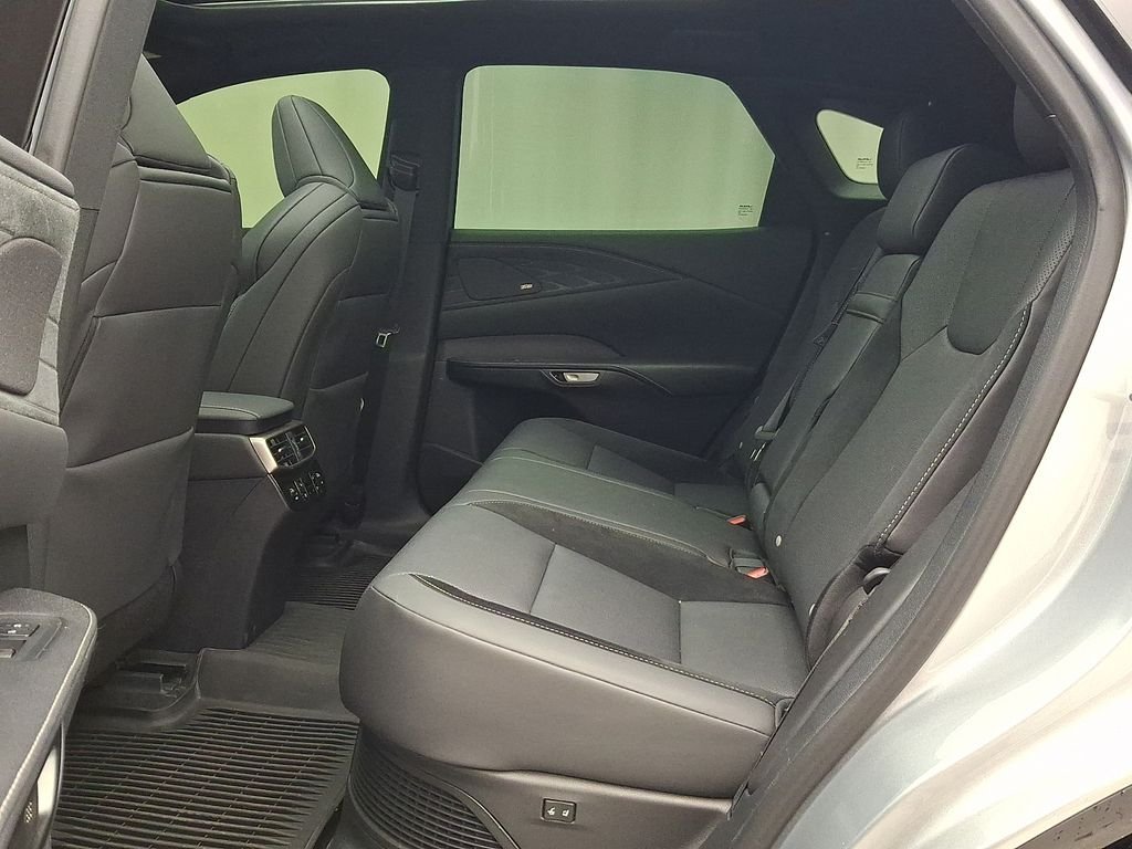 Used 2025 Iridium Lexus 500h F SPORT Performance image 10