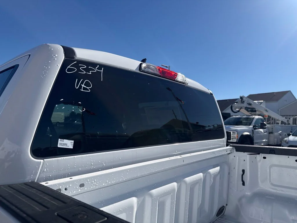 New 2026 Oxford White Ford XL image 56