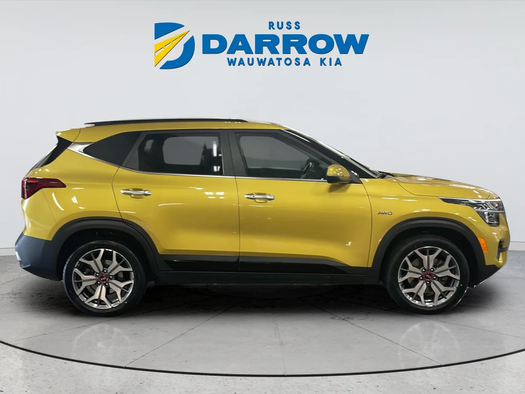 Used 2021 Yellow Kia SX image 6