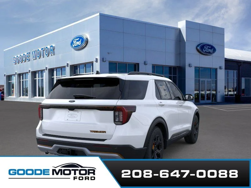 New 2026 Star White Metallic Tri-Coat Ford Tremor® image 8