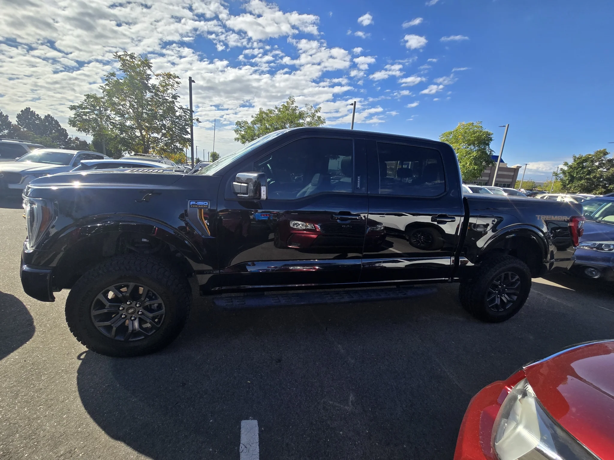 Used 2023 Agate Black Metallic Ford Tremor image 12