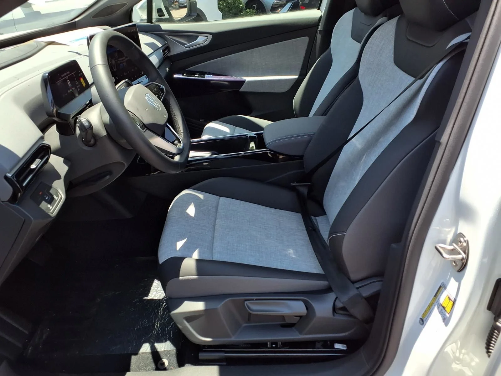 2026 Volkswagen ID.4 PRO - Photo 16