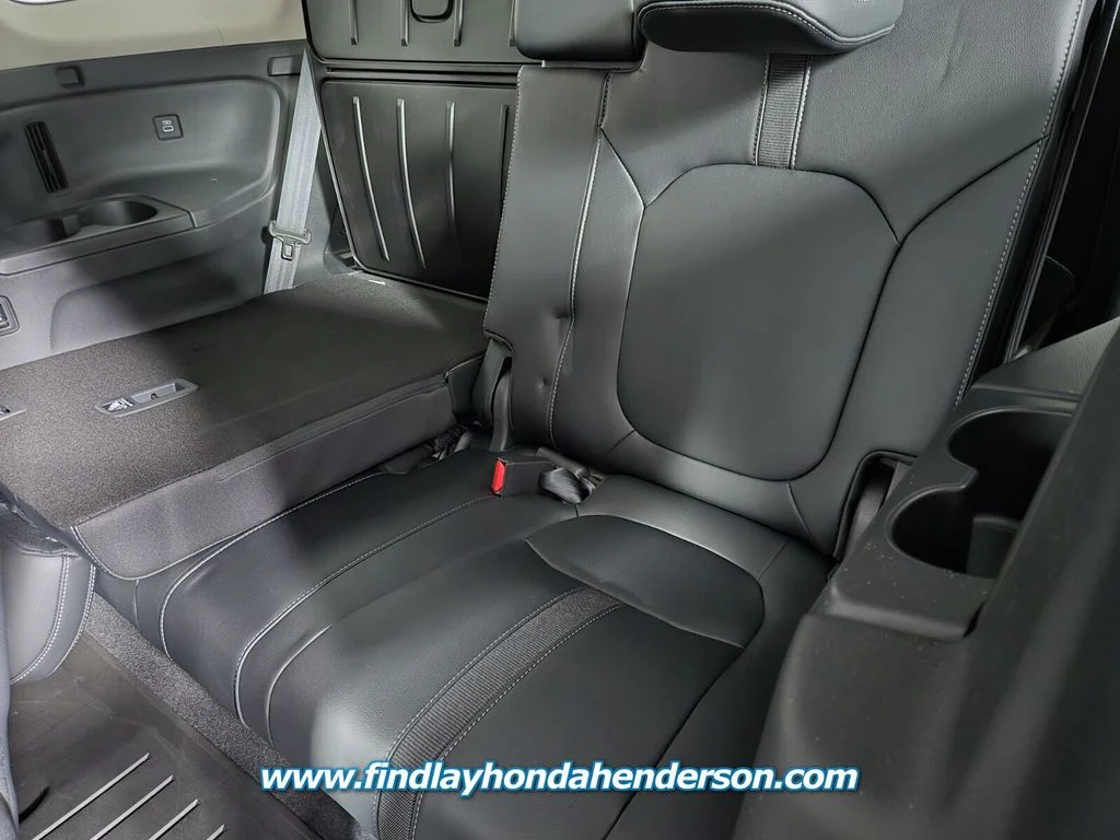 2023 Honda Pilot EX-L - Photo 16