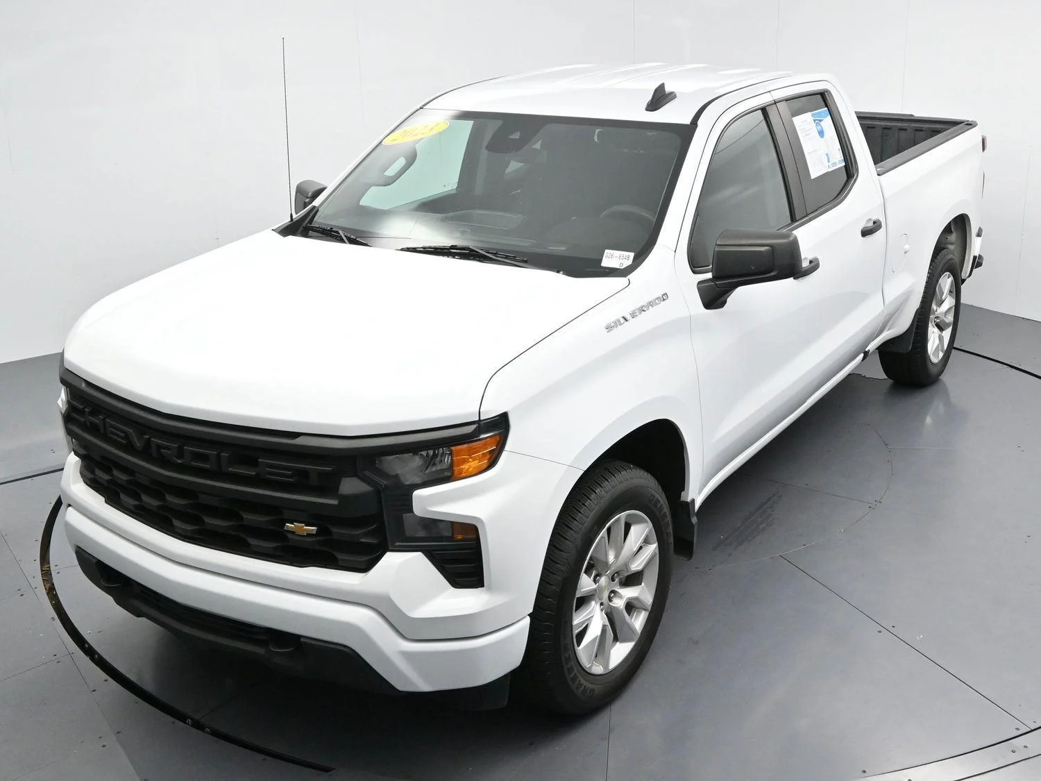 Used 2023 Summit White Chevrolet Custom image 35