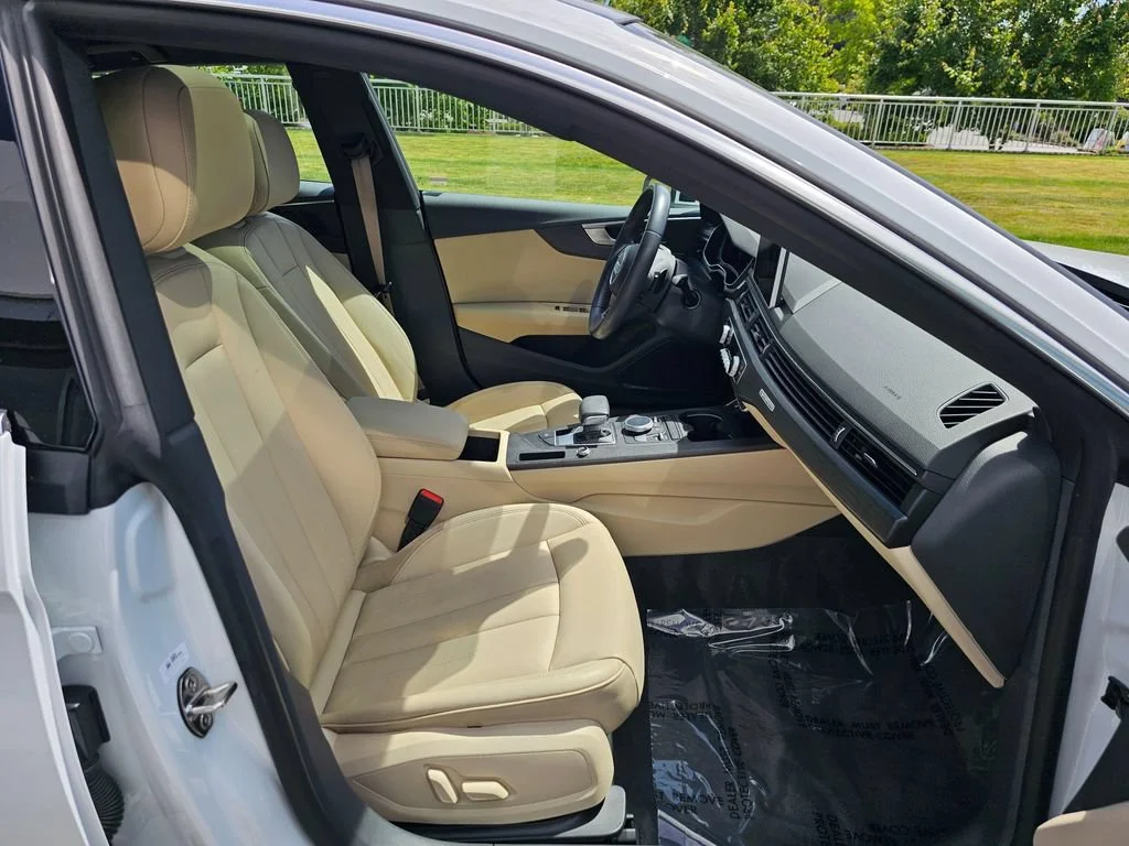 Used 2018  Audi Premium Plus image 11