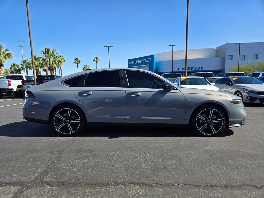 Used 2025 Gray Honda Sport image 7