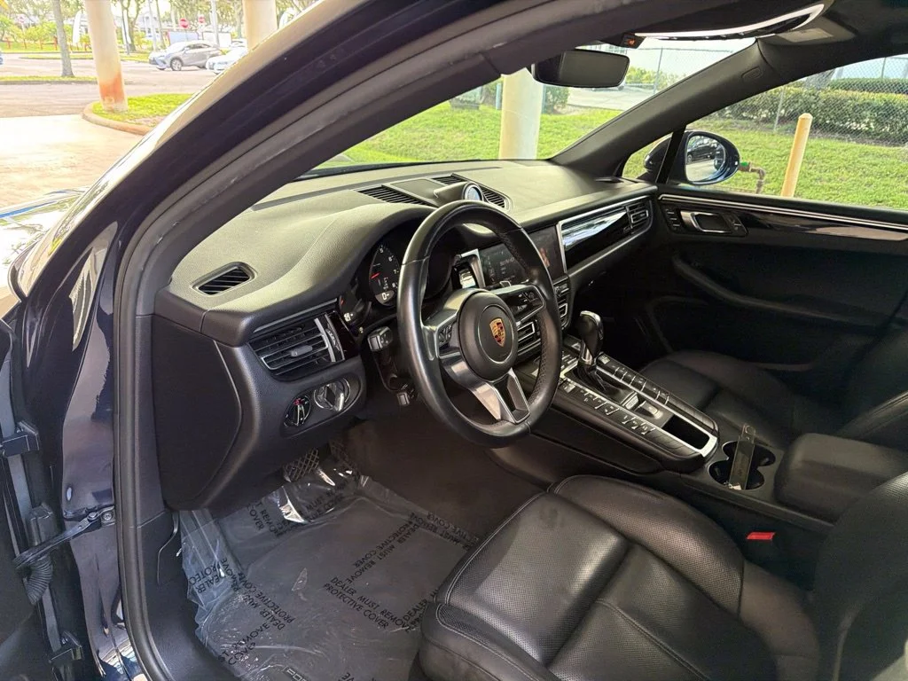 Used 2019 Black Porsche Base image 6