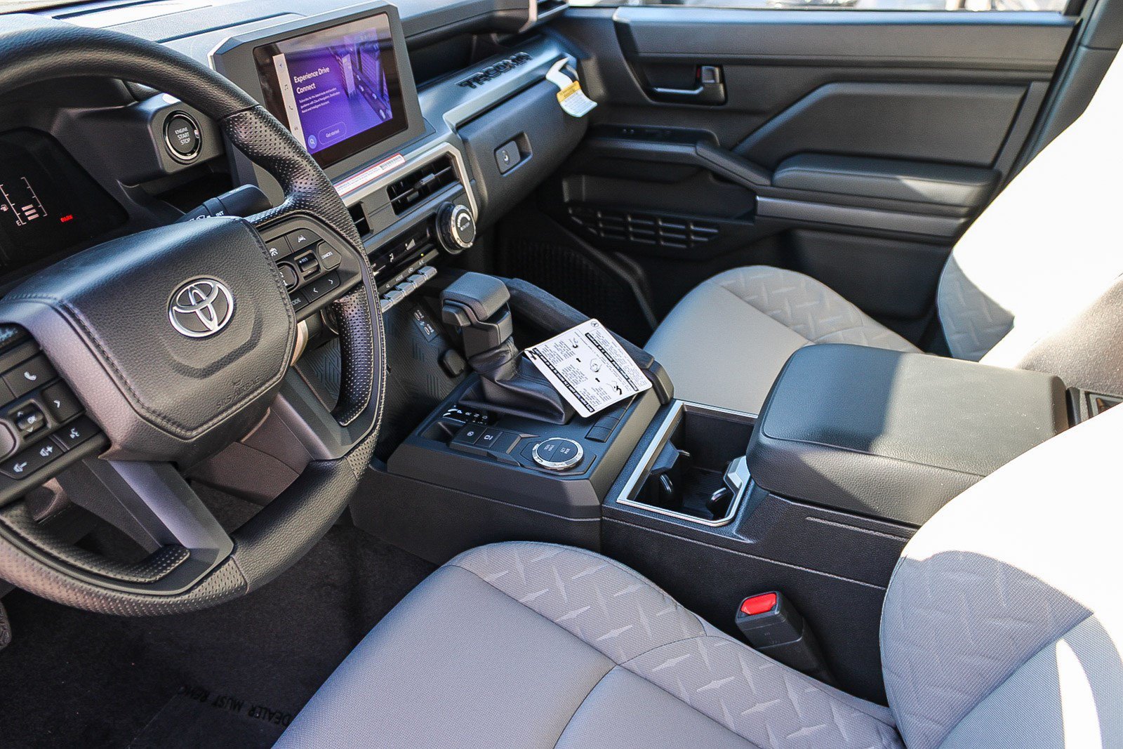 New 2026  Toyota  SR5 image 19