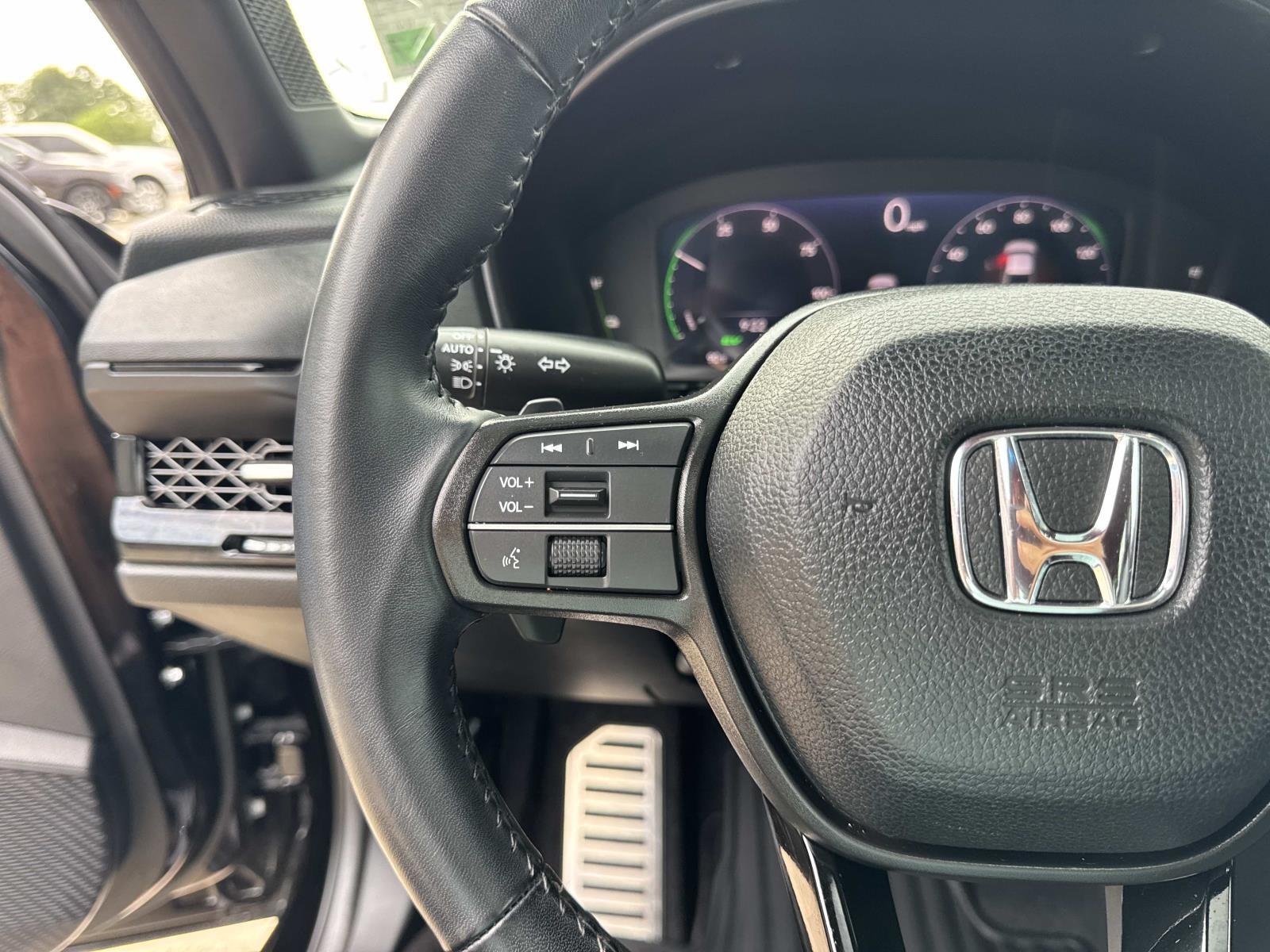 Used 2023 Black Honda Sport-L image 22