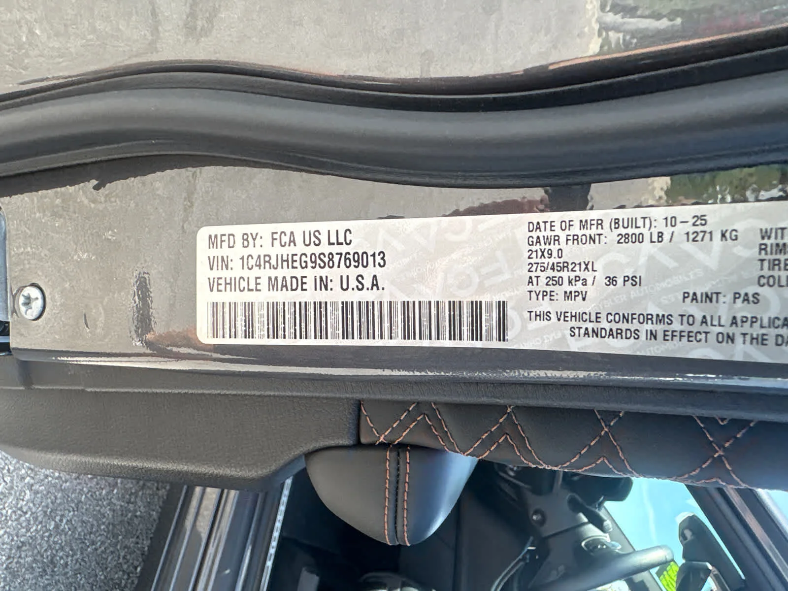 Used 2025 Baltic Gray Metallic Clearcoat Jeep Summit image 31