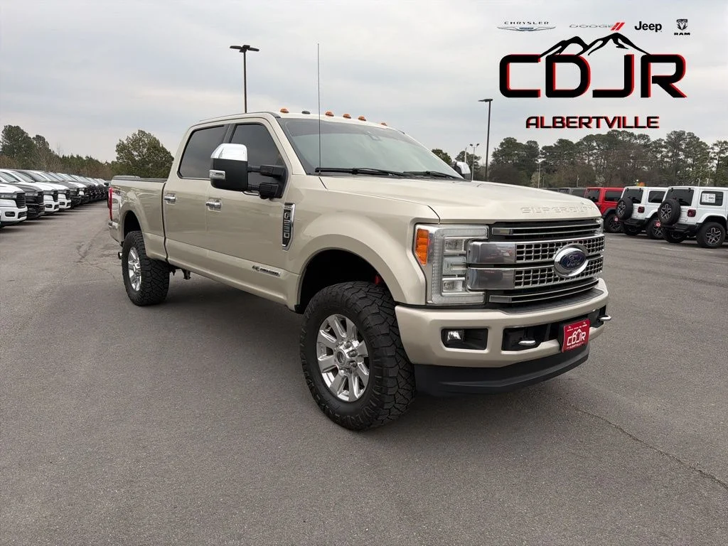 2017 Ford F-250 Platinum 4x4 Crew Cab 8' Box's photo