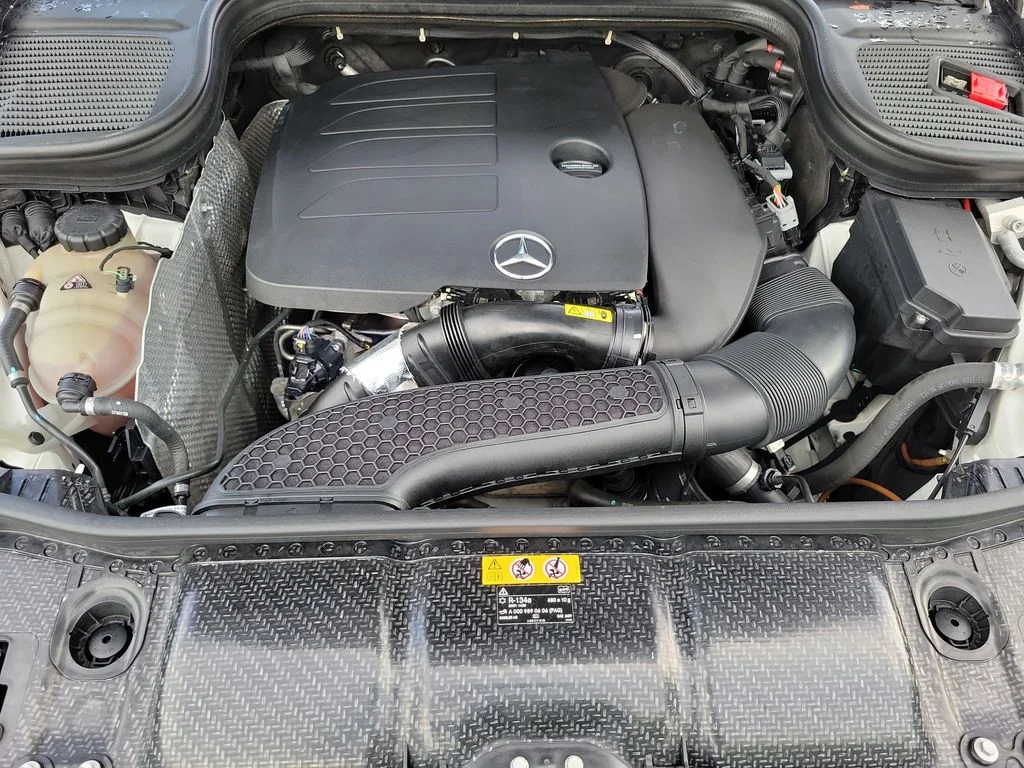 Used 2020 White Mercedes-Benz GLE 350 image 43