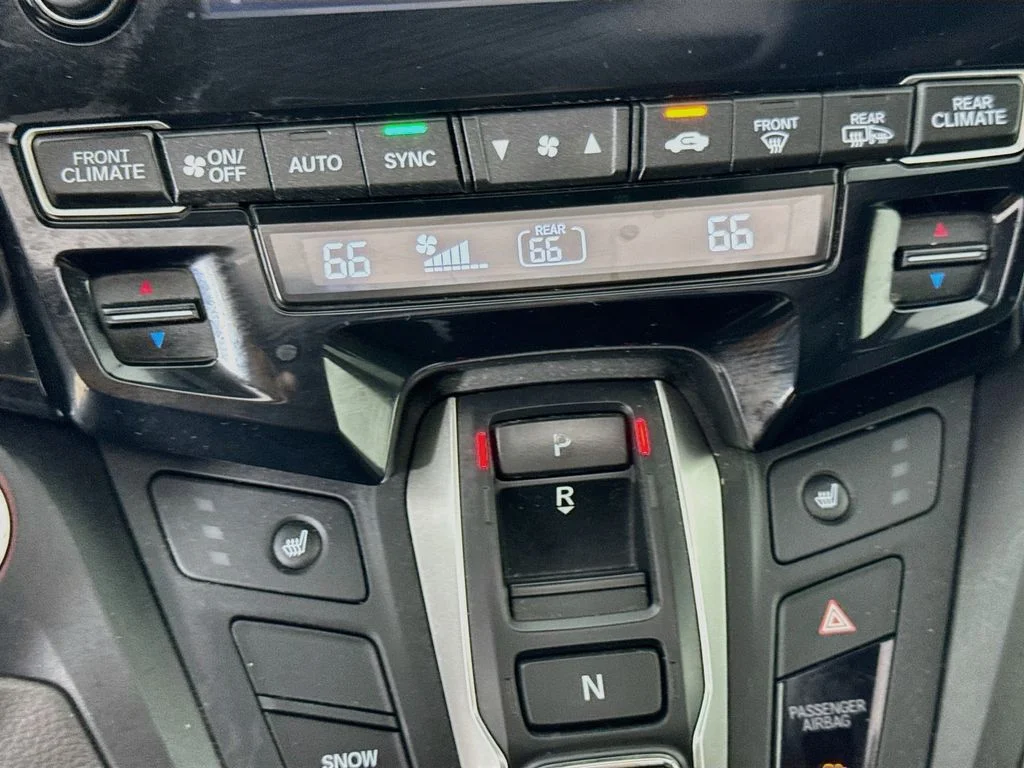Certified Used 2018 White Honda EX-L image 20