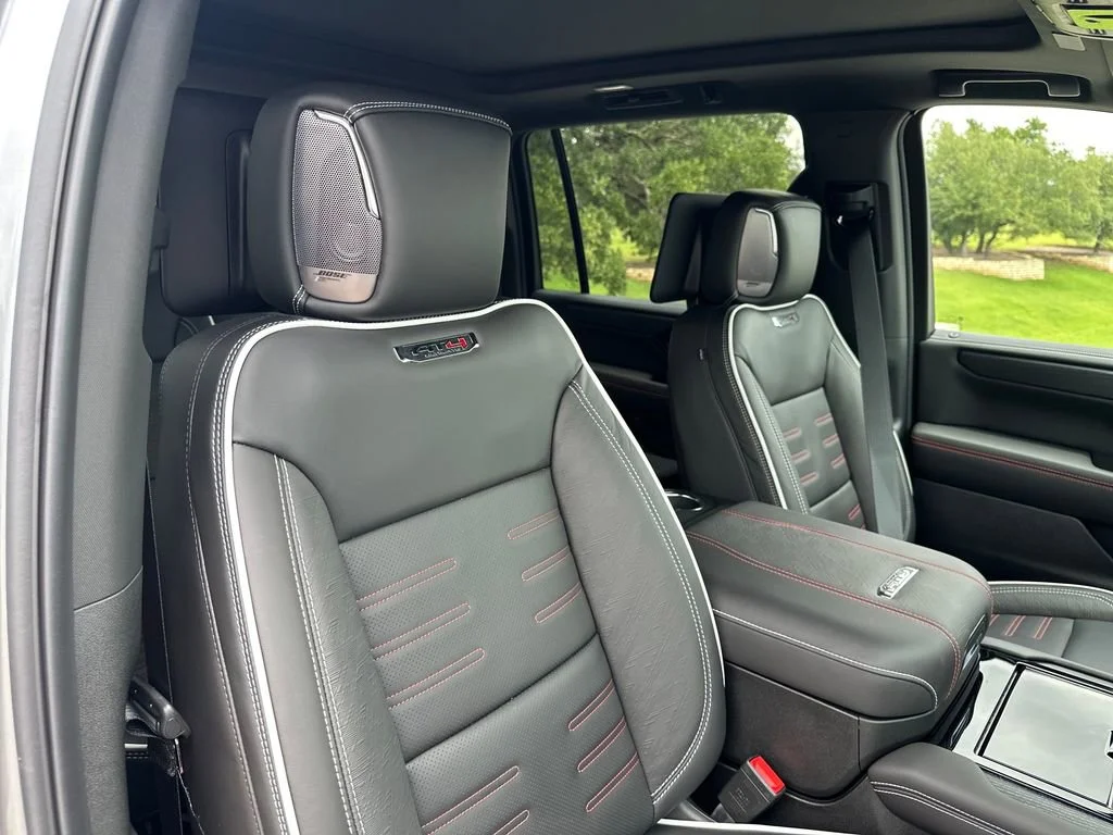 New 2026 Sterling Metallic GMC AT4 Ultimate image 42