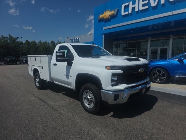 Summit White 2024 Chevrolet Silverado 2500HD Pickup Truck 4X2 Automatic