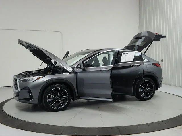 Used 2025 Gray INFINITI ESSENTIAL image 11