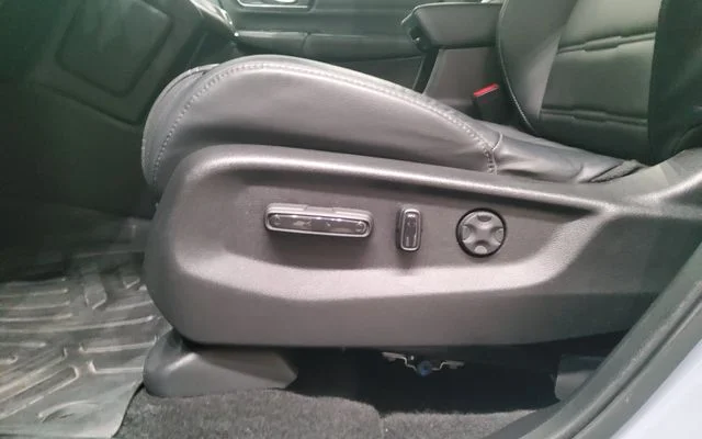 Used 2022 Gray Honda Touring image 27