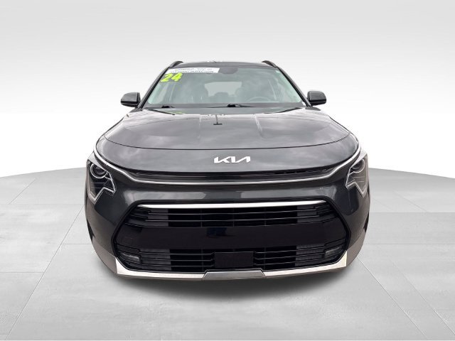 Used 2024 Gray Kia EX Touring image 8