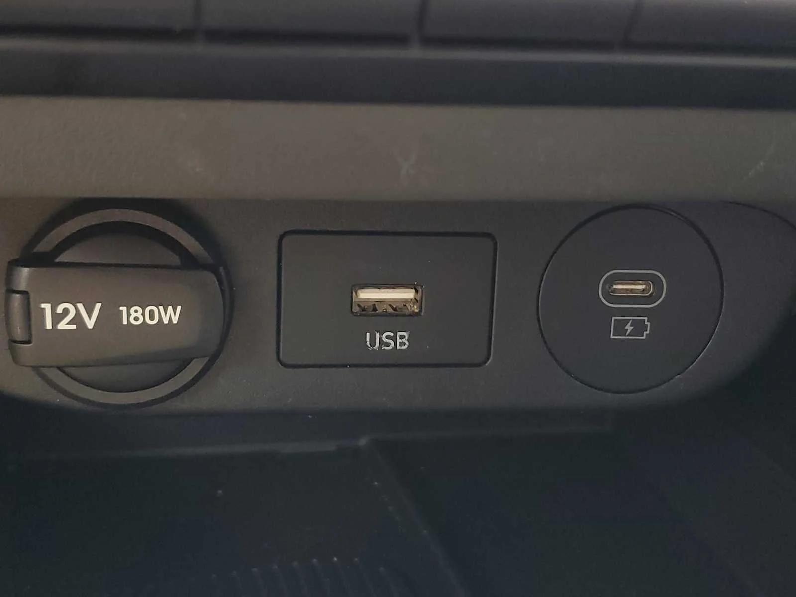 Used 2025 Fluid Metal Hyundai SEL Convenience image 25