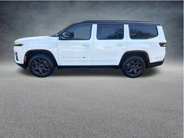 New 2027 Bright White Clear-Coat Paint Jeep Upland image 4