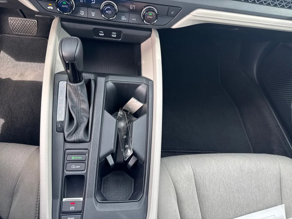 Used 2024 Red Honda EX image 18