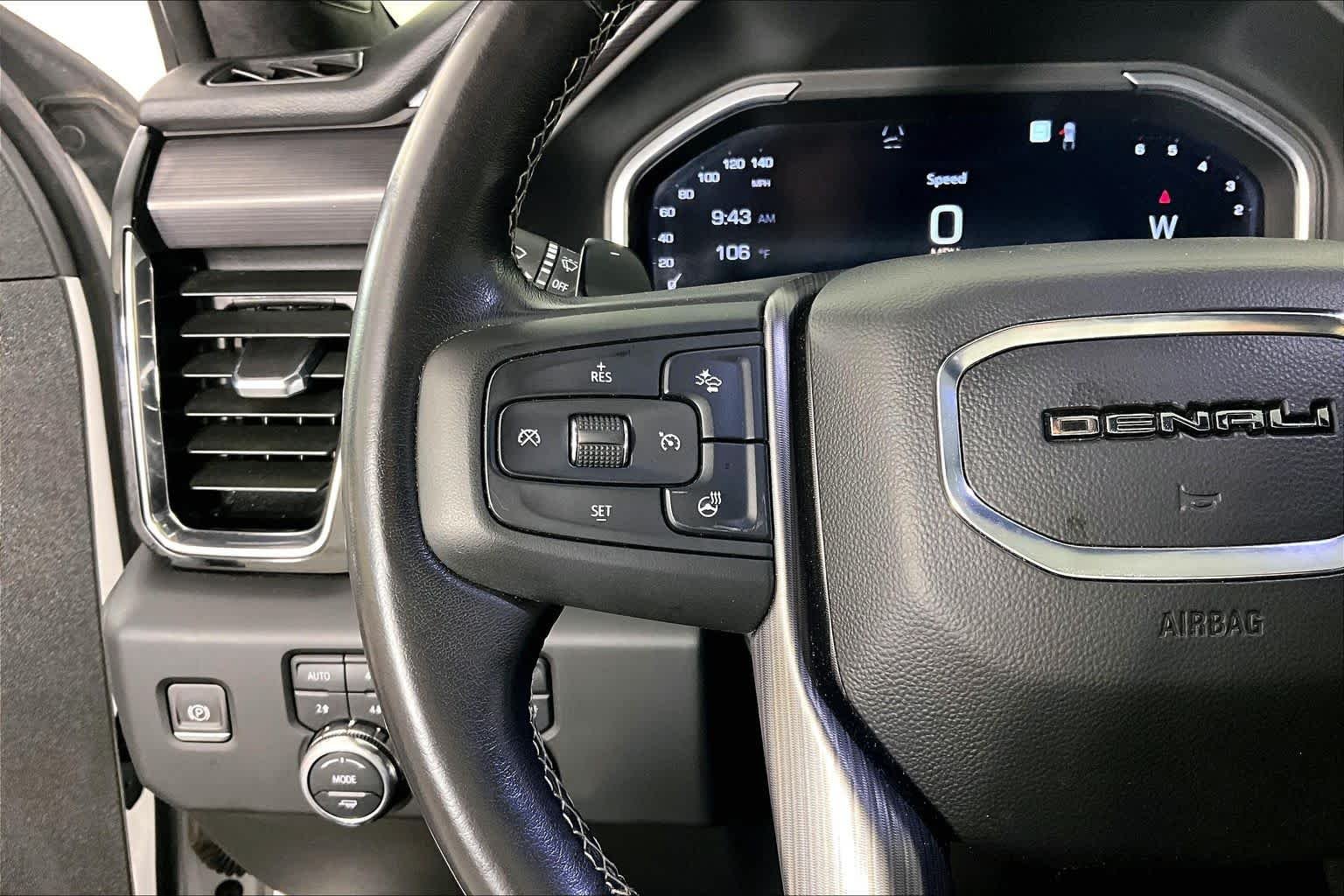 Used 2022 White Frost Tricoat GMC Denali Ultimate image 22