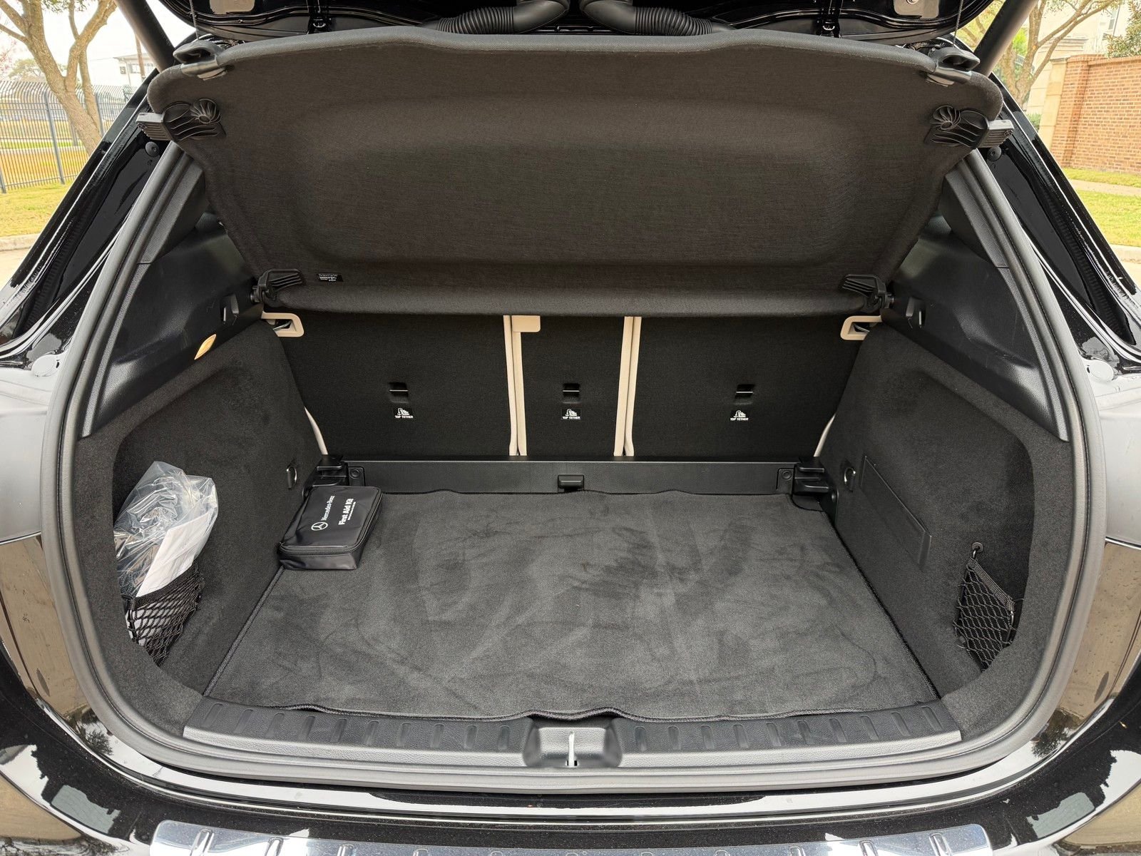 Certified Used 2025 Black Mercedes-Benz GLA 250 image 14