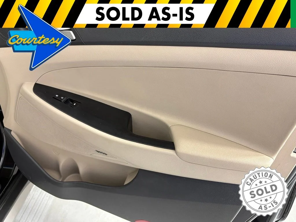 Used 2018 Black Hyundai SEL Plus image 38