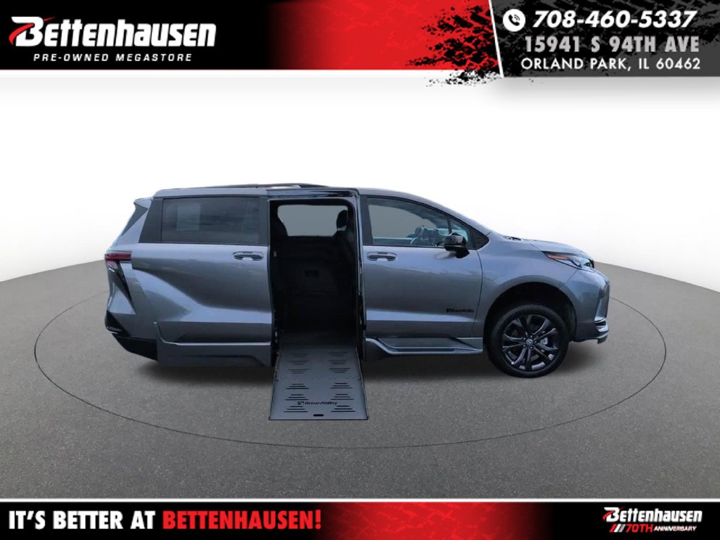 2026 Toyota Sienna XSE