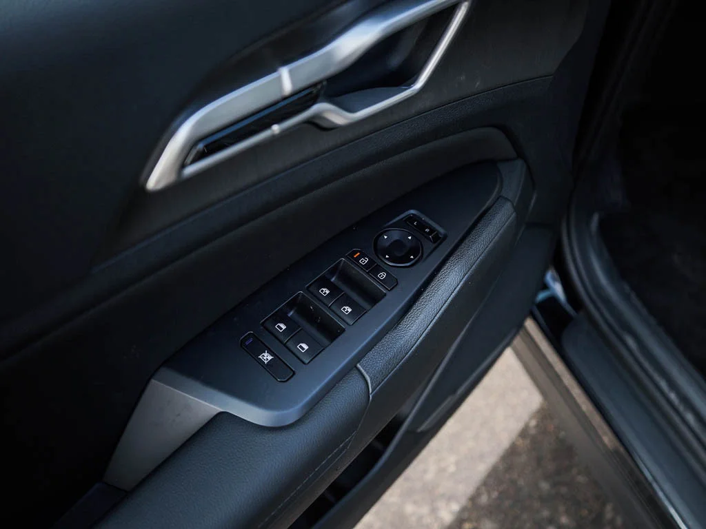 New 2026 Ebony Black Kia X-Line AWD image 18