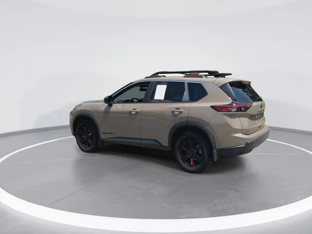 Used 2026  Nissan Rock Creek image 7