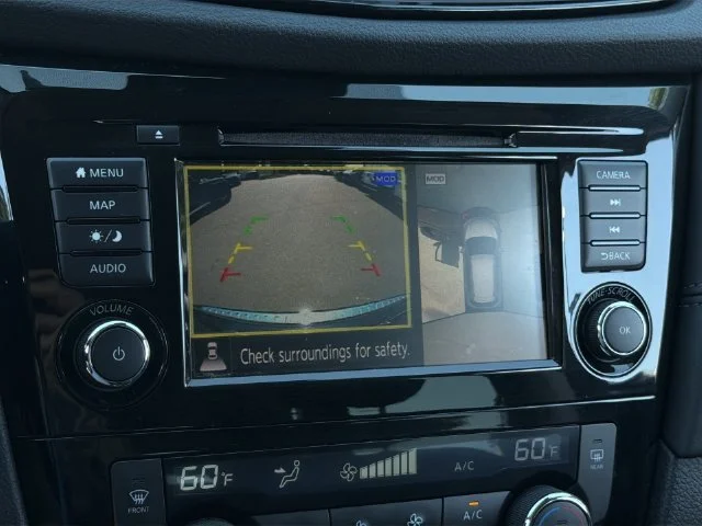 Used 2019 Black Nissan SL image 25