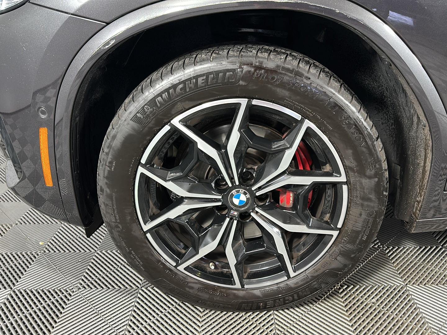 Used 2023 Dark Graphite Metallic BMW xDrive30i image 6
