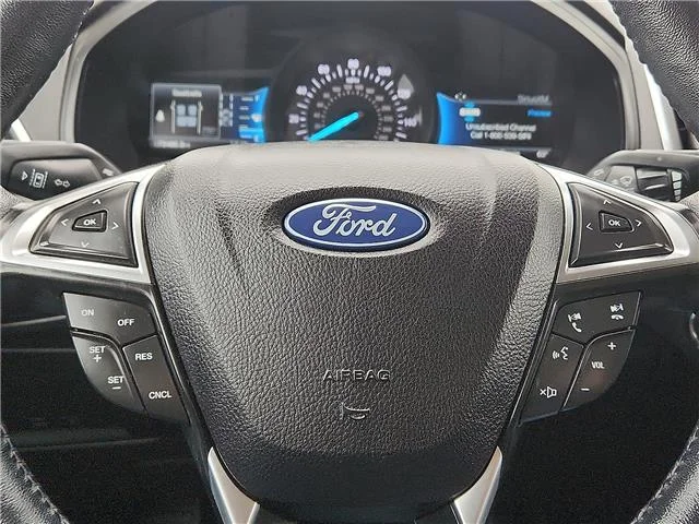 Used 2024 Iconic Silver M Ford Titanium All-Wheel Drive image 19