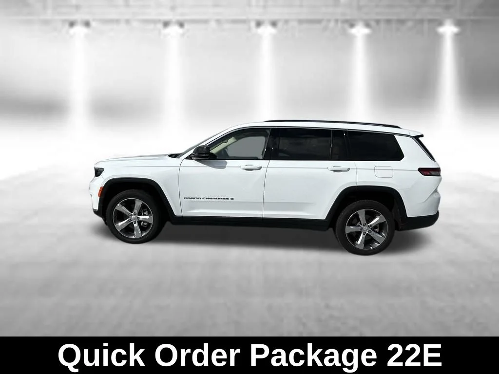 Certified Used 2022 White Jeep Limited image 4