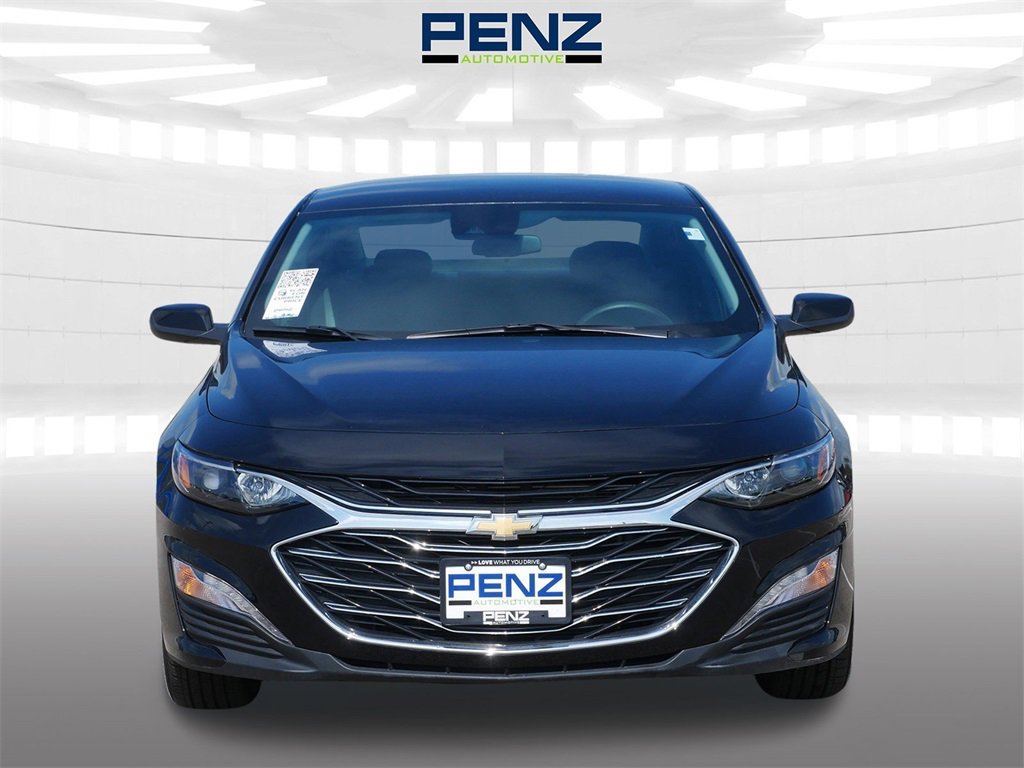 Used 2025 Chevrolet Malibu 1LT with VIN 1G1ZD5STXSF147936 for sale in Spring Valley, Minnesota