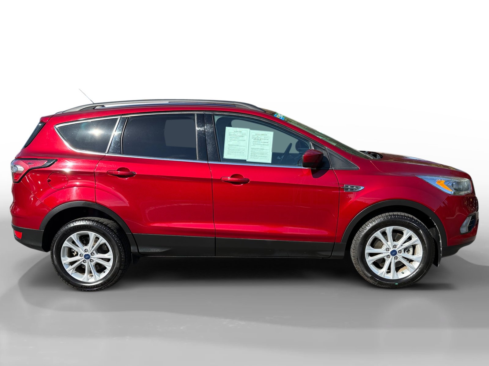 Used 2017 Ruby Red Metallic Ford SE image 6
