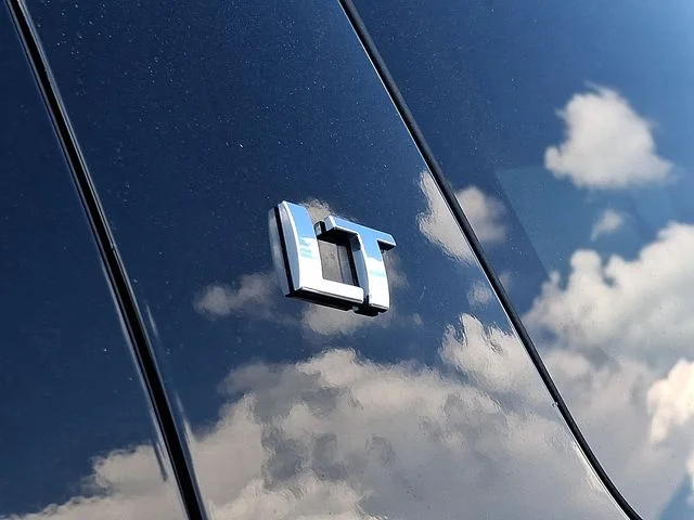 Used 2010 Black Chevrolet LT image 29