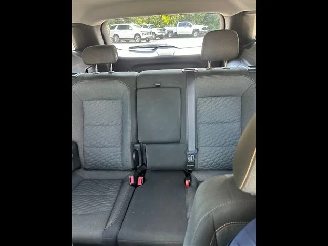 Used 2020 Silver Chevrolet LT image 9