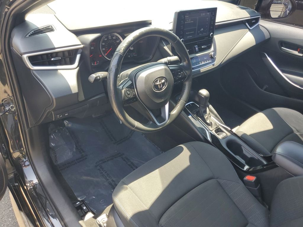 Used 2022 Black Toyota SE image 16