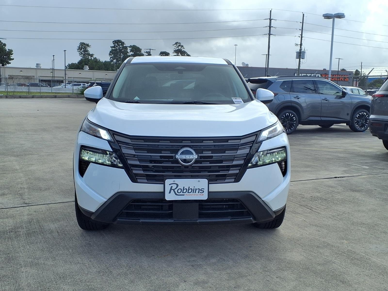 New 2026 Everest White Pearl Tricoat Nissan SV image 2