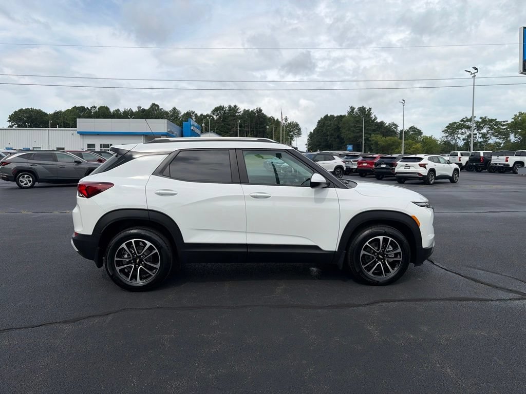 2026 Chevrolet Trailblazer LT - Photo 9