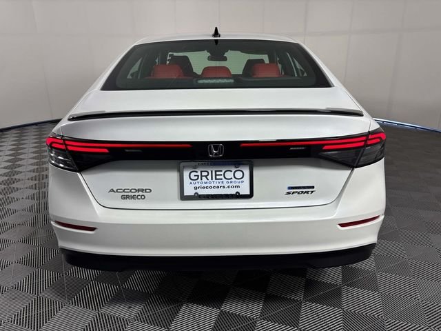 Used 2025 White Honda Sport image 7